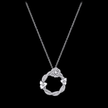 Original Rose Pendant with 110 Brilliant-cut Diamonds