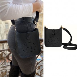 Original Design Evelyne Shoulder Mini Bag